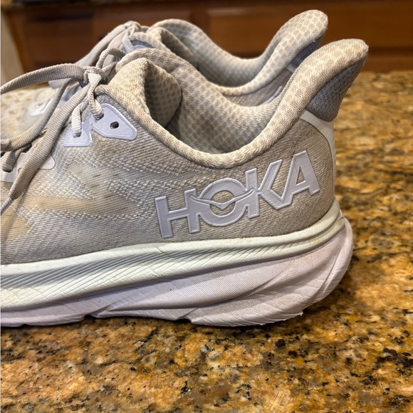 HOKA Clifton 9 Women's Running Shoes - Picture 4 of 4